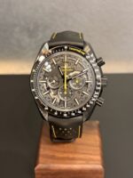 Omega Sperdmaster Dark Side Of The Moon - immagine 2